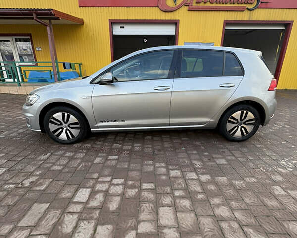 Серый Фольксваген e-Golf, объемом двигателя 0 л и пробегом 148 тыс. км за 12250 $, фото 14 на Automoto.ua