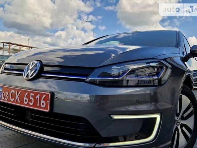 Серый Фольксваген e-Golf, объемом двигателя 0 л и пробегом 53 тыс. км за 15500 $, фото 46 на Automoto.ua