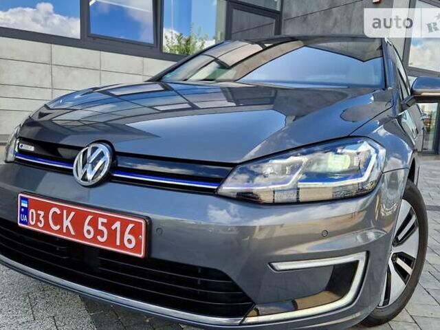 Серый Фольксваген e-Golf, объемом двигателя 0 л и пробегом 53 тыс. км за 15500 $, фото 54 на Automoto.ua