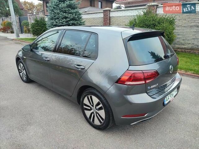 Сірий Фольксваген e-Golf, об'ємом двигуна 0 л та пробігом 126 тис. км за 12700 $, фото 6 на Automoto.ua