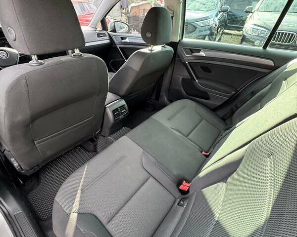 Сірий Фольксваген e-Golf, об'ємом двигуна 0 л та пробігом 229 тис. км за 11800 $, фото 22 на Automoto.ua