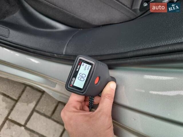 Серый Фольксваген e-Golf, объемом двигателя 0 л и пробегом 95 тыс. км за 12450 $, фото 86 на Automoto.ua