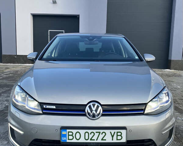 Сірий Фольксваген e-Golf, об'ємом двигуна 0 л та пробігом 96 тис. км за 13999 $, фото 18 на Automoto.ua