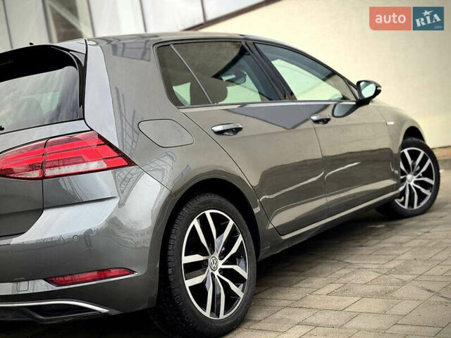 Сірий Фольксваген e-Golf, об'ємом двигуна 0 л та пробігом 115 тис. км за 12999 $, фото 34 на Automoto.ua