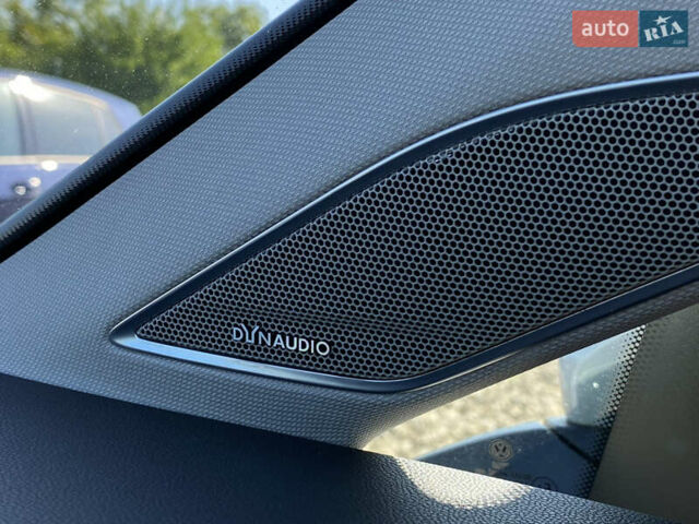 Серый Фольксваген e-Golf, объемом двигателя 0 л и пробегом 130 тыс. км за 13800 $, фото 66 на Automoto.ua