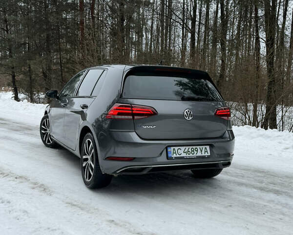 Серый Фольксваген e-Golf, объемом двигателя 0 л и пробегом 159 тыс. км за 12300 $, фото 20 на Automoto.ua