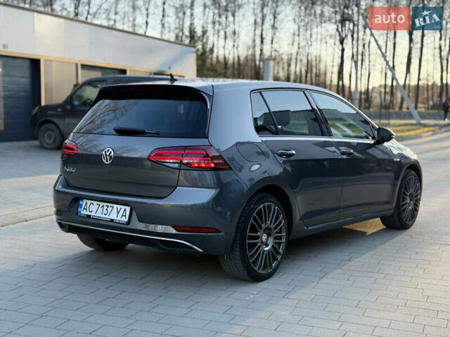 Сірий Фольксваген e-Golf, об'ємом двигуна 0 л та пробігом 112 тис. км за 15900 $, фото 12 на Automoto.ua