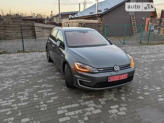 Сірий Фольксваген e-Golf, об'ємом двигуна 0 л та пробігом 72 тис. км за 14000 $, фото 11 на Automoto.ua