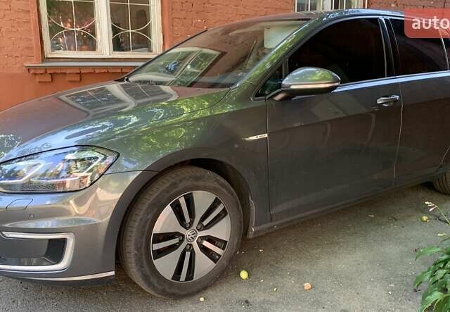 Сірий Фольксваген e-Golf, об'ємом двигуна 0 л та пробігом 144 тис. км за 14000 $, фото 11 на Automoto.ua