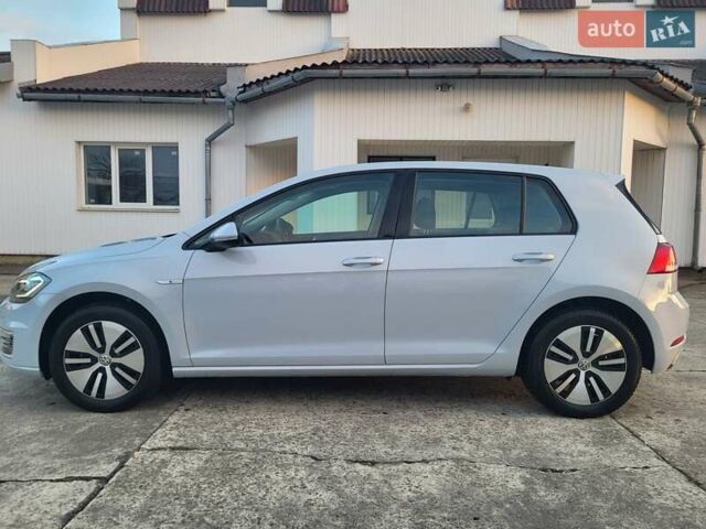 Серый Фольксваген e-Golf, объемом двигателя 0 л и пробегом 51 тыс. км за 13600 $, фото 5 на Automoto.ua
