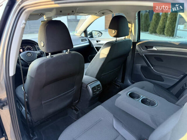 Сірий Фольксваген e-Golf, об'ємом двигуна 0 л та пробігом 112 тис. км за 15900 $, фото 58 на Automoto.ua