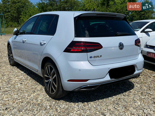 Серый Фольксваген e-Golf, объемом двигателя 0 л и пробегом 130 тыс. км за 13800 $, фото 88 на Automoto.ua