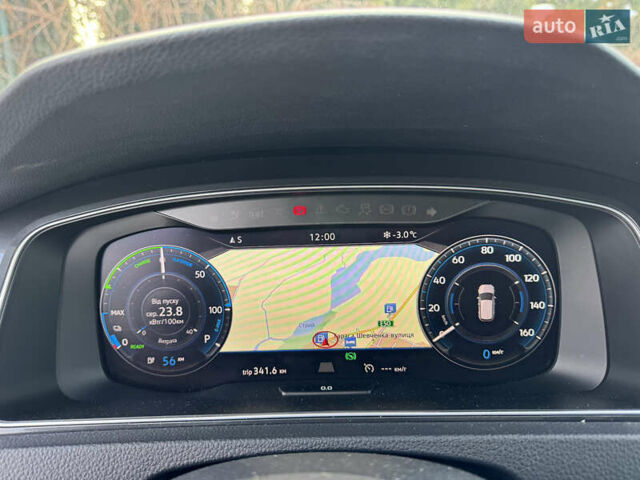 Сірий Фольксваген e-Golf, об'ємом двигуна 0 л та пробігом 115 тис. км за 12600 $, фото 57 на Automoto.ua