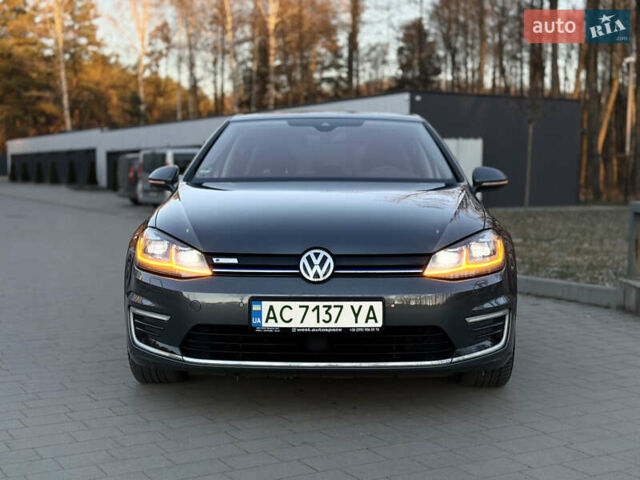 Сірий Фольксваген e-Golf, об'ємом двигуна 0 л та пробігом 112 тис. км за 15900 $, фото 78 на Automoto.ua