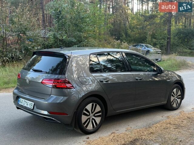 Сірий Фольксваген e-Golf, об'ємом двигуна 0 л та пробігом 99 тис. км за 14000 $, фото 4 на Automoto.ua