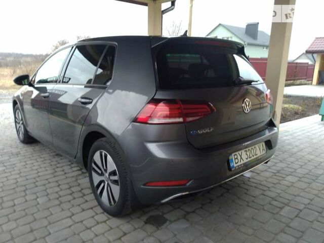Сірий Фольксваген e-Golf, об'ємом двигуна 0 л та пробігом 142 тис. км за 14450 $, фото 4 на Automoto.ua