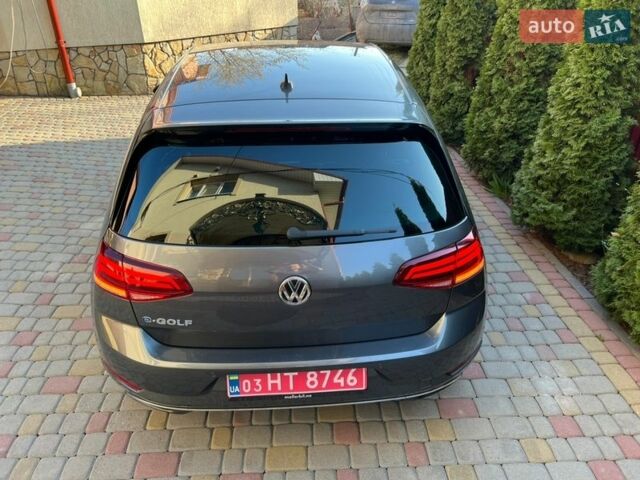Серый Фольксваген e-Golf, объемом двигателя 0 л и пробегом 117 тыс. км за 12999 $, фото 70 на Automoto.ua