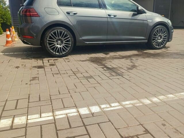 Сірий Фольксваген e-Golf, об'ємом двигуна 0 л та пробігом 119 тис. км за 14700 $, фото 33 на Automoto.ua