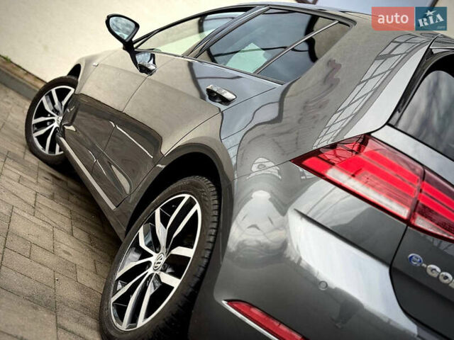 Сірий Фольксваген e-Golf, об'ємом двигуна 0 л та пробігом 115 тис. км за 12999 $, фото 25 на Automoto.ua