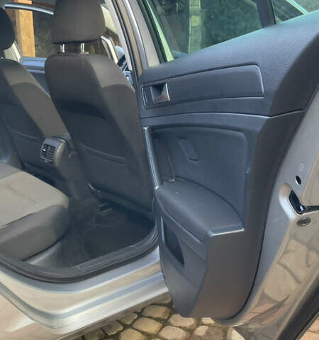 Сірий Фольксваген e-Golf, об'ємом двигуна 0 л та пробігом 115 тис. км за 12700 $, фото 18 на Automoto.ua