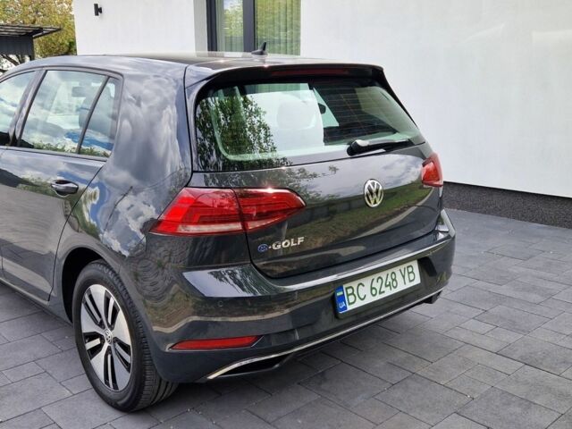Сірий Фольксваген e-Golf, об'ємом двигуна 0 л та пробігом 99 тис. км за 13700 $, фото 23 на Automoto.ua