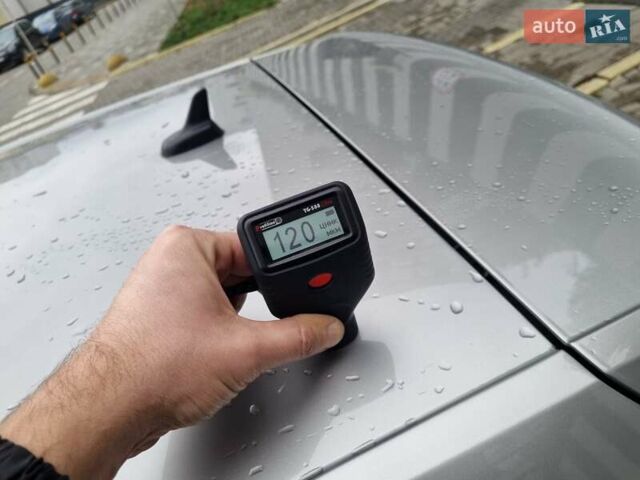 Серый Фольксваген e-Golf, объемом двигателя 0 л и пробегом 95 тыс. км за 12450 $, фото 83 на Automoto.ua