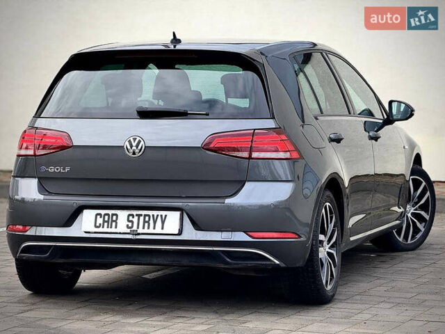 Сірий Фольксваген e-Golf, об'ємом двигуна 0 л та пробігом 115 тис. км за 12999 $, фото 31 на Automoto.ua