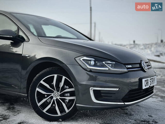 Сірий Фольксваген e-Golf, об'ємом двигуна 0 л та пробігом 115 тис. км за 12600 $, фото 21 на Automoto.ua