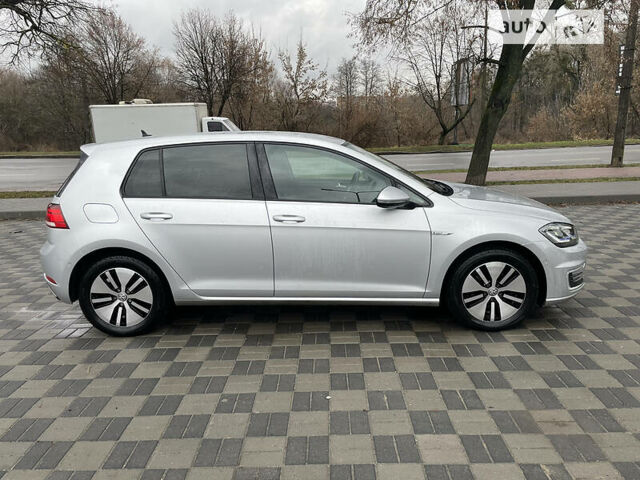 Сірий Фольксваген e-Golf, об'ємом двигуна 0 л та пробігом 116 тис. км за 12999 $, фото 2 на Automoto.ua