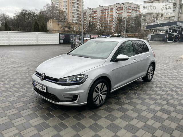 Сірий Фольксваген e-Golf, об'ємом двигуна 0 л та пробігом 116 тис. км за 12999 $, фото 7 на Automoto.ua
