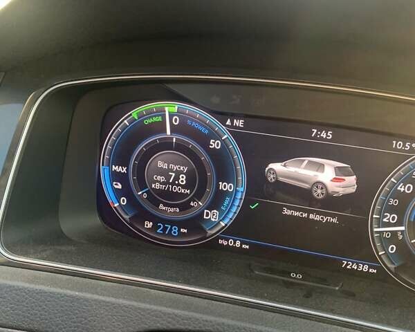 Серый Фольксваген e-Golf, объемом двигателя 0 л и пробегом 89 тыс. км за 15200 $, фото 4 на Automoto.ua