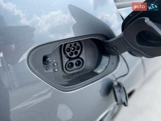 Сірий Фольксваген e-Golf, об'ємом двигуна 0 л та пробігом 123 тис. км за 12900 $, фото 41 на Automoto.ua