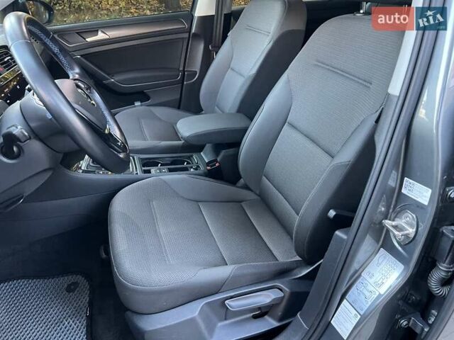 Сірий Фольксваген e-Golf, об'ємом двигуна 0 л та пробігом 141 тис. км за 13950 $, фото 13 на Automoto.ua