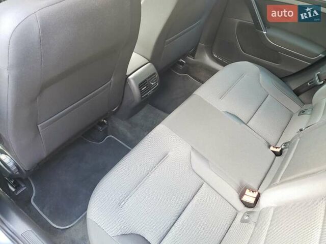 Серый Фольксваген e-Golf, объемом двигателя 0 л и пробегом 65 тыс. км за 13950 $, фото 55 на Automoto.ua