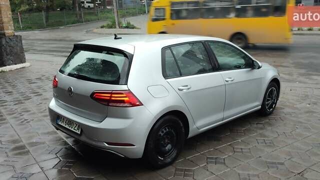 Серый Фольксваген e-Golf, объемом двигателя 0 л и пробегом 145 тыс. км за 12700 $, фото 21 на Automoto.ua