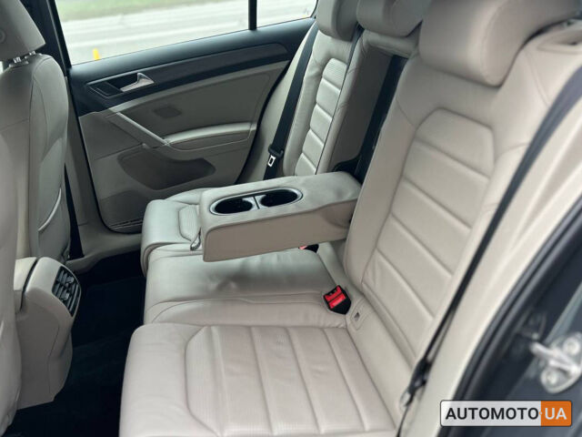 Сірий Фольксваген e-Golf, об'ємом двигуна 35 л та пробігом 109 тис. км за 16999 $, фото 17 на Automoto.ua