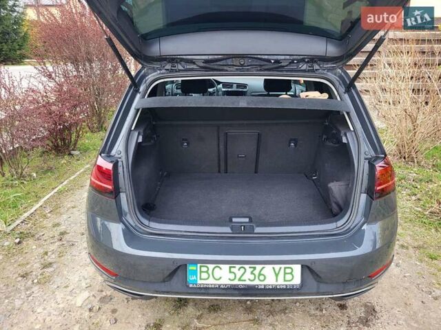 Серый Фольксваген e-Golf, объемом двигателя 0 л и пробегом 84 тыс. км за 14500 $, фото 2 на Automoto.ua