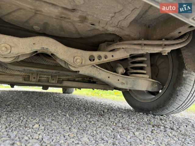 Серый Фольксваген e-Golf, объемом двигателя 0 л и пробегом 79 тыс. км за 12500 $, фото 25 на Automoto.ua