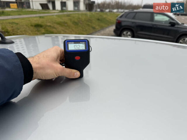 Серый Фольксваген e-Golf, объемом двигателя 0 л и пробегом 91 тыс. км за 15099 $, фото 136 на Automoto.ua