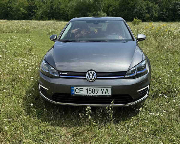 Сірий Фольксваген e-Golf, об'ємом двигуна 0 л та пробігом 196 тис. км за 12000 $, фото 1 на Automoto.ua