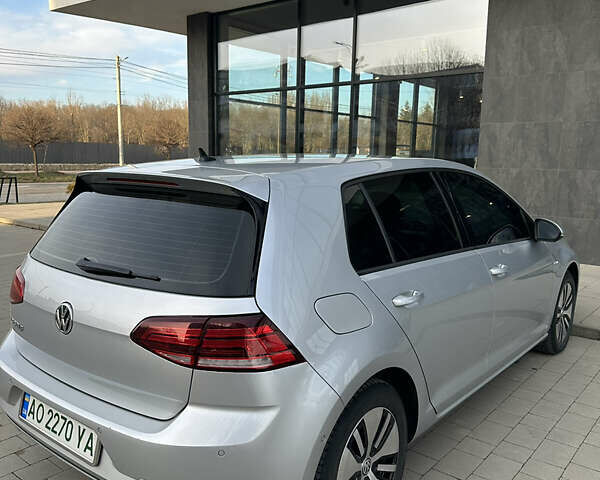 Серый Фольксваген e-Golf, объемом двигателя 0 л и пробегом 76 тыс. км за 13800 $, фото 20 на Automoto.ua