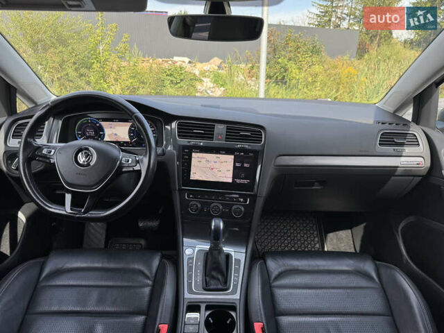 Сірий Фольксваген e-Golf, об'ємом двигуна 0 л та пробігом 73 тис. км за 14999 $, фото 22 на Automoto.ua