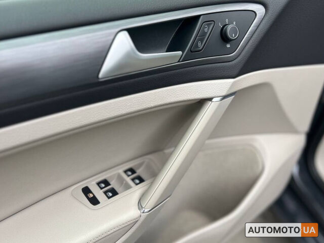 Сірий Фольксваген e-Golf, об'ємом двигуна 35 л та пробігом 109 тис. км за 16999 $, фото 6 на Automoto.ua