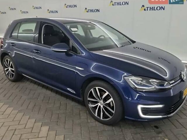Сірий Фольксваген e-Golf, об'ємом двигуна 0 л та пробігом 97 тис. км за 15200 $, фото 4 на Automoto.ua