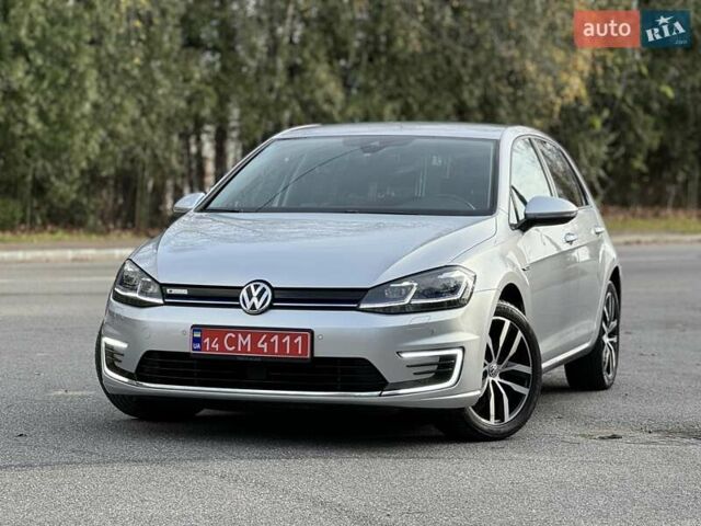 Серый Фольксваген e-Golf, объемом двигателя 0 л и пробегом 100 тыс. км за 12300 $, фото 9 на Automoto.ua