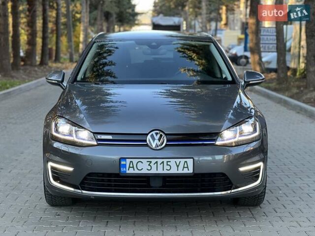 Сірий Фольксваген e-Golf, об'ємом двигуна 0 л та пробігом 141 тис. км за 13950 $, фото 2 на Automoto.ua