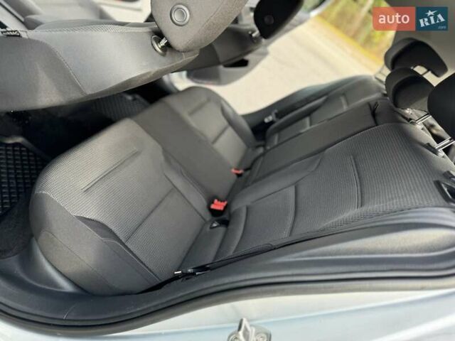 Серый Фольксваген e-Golf, объемом двигателя 0 л и пробегом 100 тыс. км за 12300 $, фото 31 на Automoto.ua