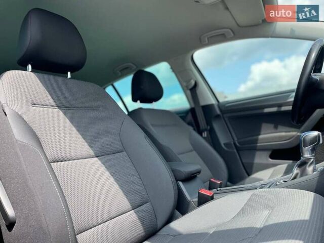 Сірий Фольксваген e-Golf, об'ємом двигуна 0 л та пробігом 123 тис. км за 12900 $, фото 22 на Automoto.ua