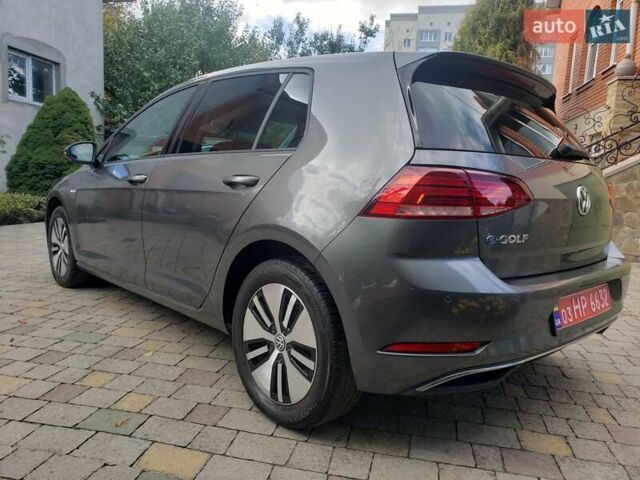 Серый Фольксваген e-Golf, объемом двигателя 0 л и пробегом 65 тыс. км за 13950 $, фото 9 на Automoto.ua