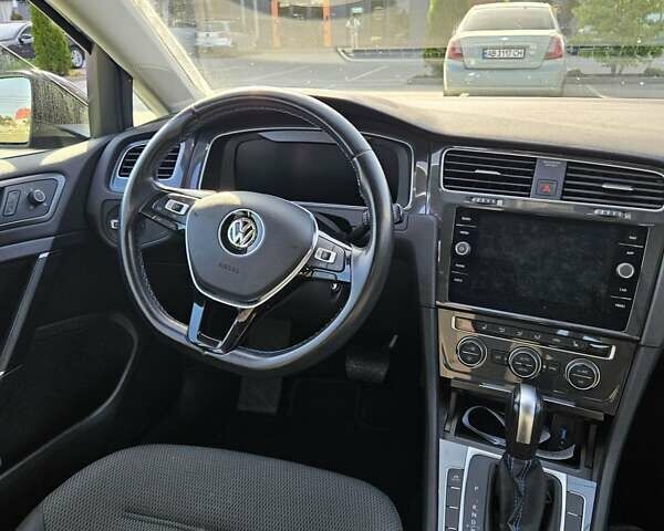 Сірий Фольксваген e-Golf, об'ємом двигуна 0 л та пробігом 97 тис. км за 15200 $, фото 34 на Automoto.ua